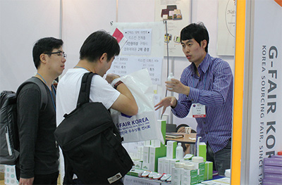 대한민국 우수상품 전시회인 G-FAIR KOREA에 참여해부스를 설치하고 티스킨 제품을 홍보했다.