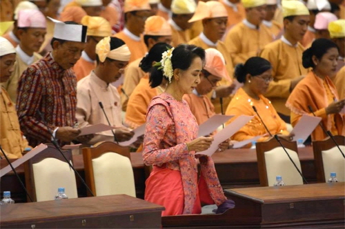 미얀마 민주화의 상징 아웅산 수치 / 사진 출처=아웅산 수치 페이스북