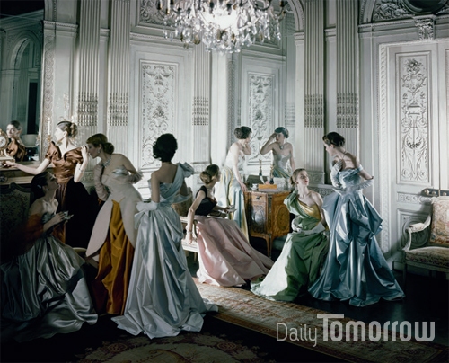 Cecil Beaton_Charles James gowns French & Company, 1948_ⓒ Conde Nast Archive