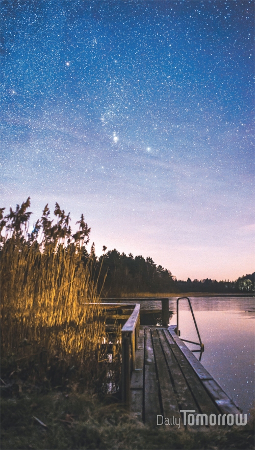 물과 공기가 깨끗한 청정국가 덴마크에서는 밤하늘의 은하수를 쉽게관찰할 수 있다. 덴마크 중부의 도시 실케보르에서 찍은 밤하늘의 모습(출처:덴마크 관광청 미디어센터).