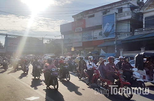 캄보디아에는 버스,지하철과 같은 대중교통이 발달돼 있지 않다. 대신 오토바이가 그 역할을 대신 하고 있다. (사진=홍찬희)