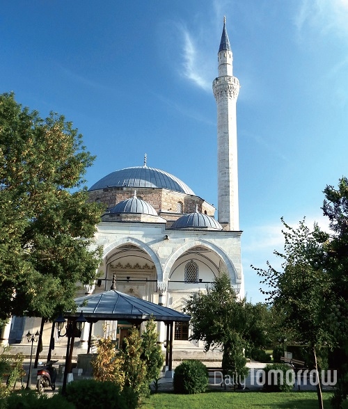 마케도니아에서 가장 아름다운 건축물로 꼽히는 무스타파 파샤 모스크. ⓒДелфина