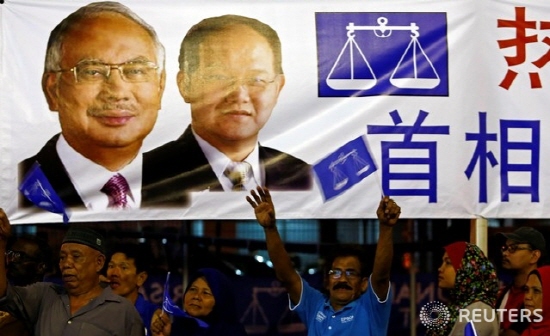 말레이시아 총선이 이틀 앞으로 다가온 가운데 나집 라작 현 총리와 마하티르 전 총리의 정면승부에 관심이 쏟아지고 있다. ⓒ로이터
