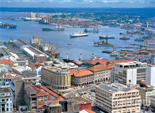 스리랑카 최대의 도시인 콜롬보의 전경. 지금은 더 이상 수도가 아니지만 대통령과 총리 관저,대법원, 중앙은행 등 주요기관은 아직 콜롬보에 있다.