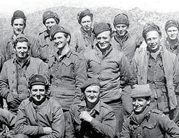 6.25 전쟁에 참전한 프랑스 군인들이 밝게 웃고 있다. 사진 지평의병 지평리전투기념관