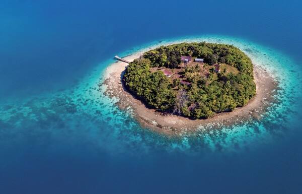 통가를 구성하는 170여 개의 작은 섬들 중 하나다. 사진 프리픽
