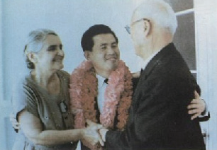 양자로 입양된 이인수 박사는 1961년 하와이에서 처음 부모님께 인사를 드렸다. 세 가족이 처음 만났지만 전혀 낯설지 않았다고 한다. 사진제공 이승만기념관닷컴
